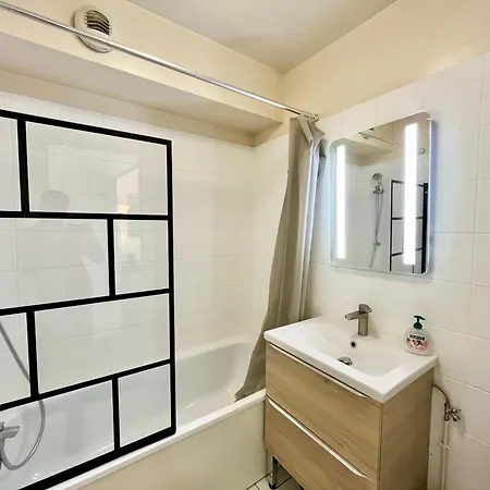 Apartment Le Forville Centre Avec Parking Reims